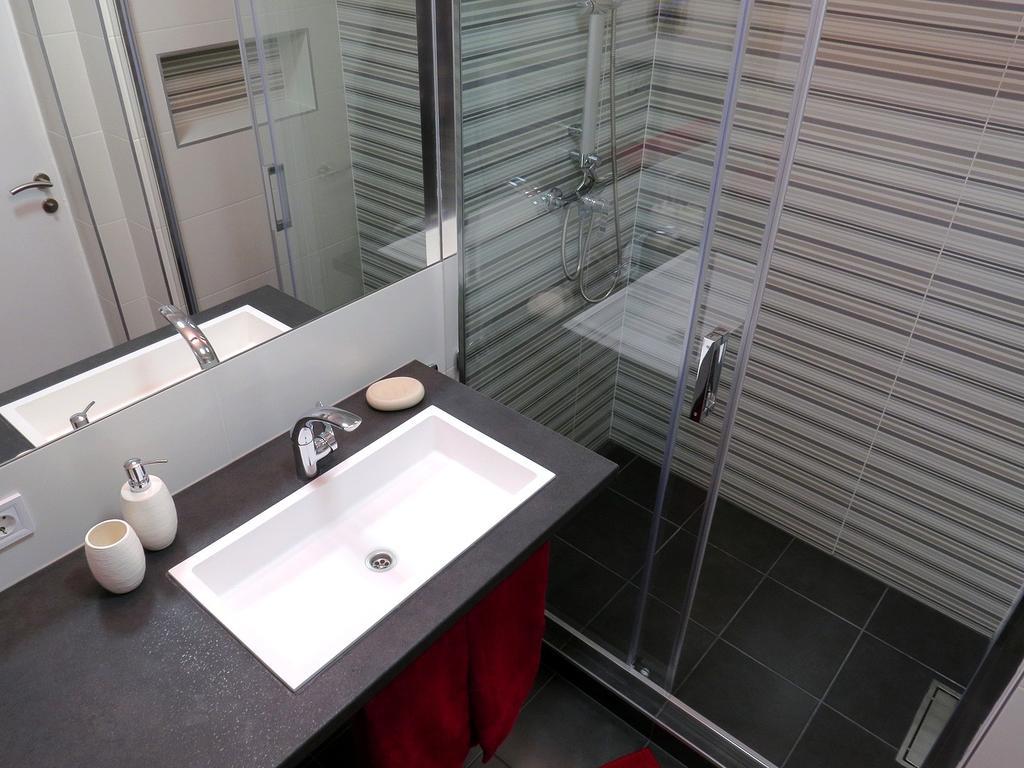 Apartment Lea Макарська Екстер'єр фото